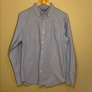 Men’s Classic Button Down